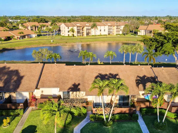 823 Sky Pine Way #E, Greenacres, FL 33415
