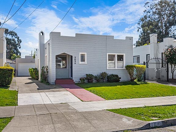 2nd image of 2636 Ritchie Street
