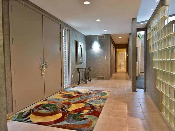 4th image of 5804 Lamplighter Dr