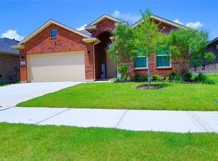 15813 Caballero Dr, Justin, TX 76247