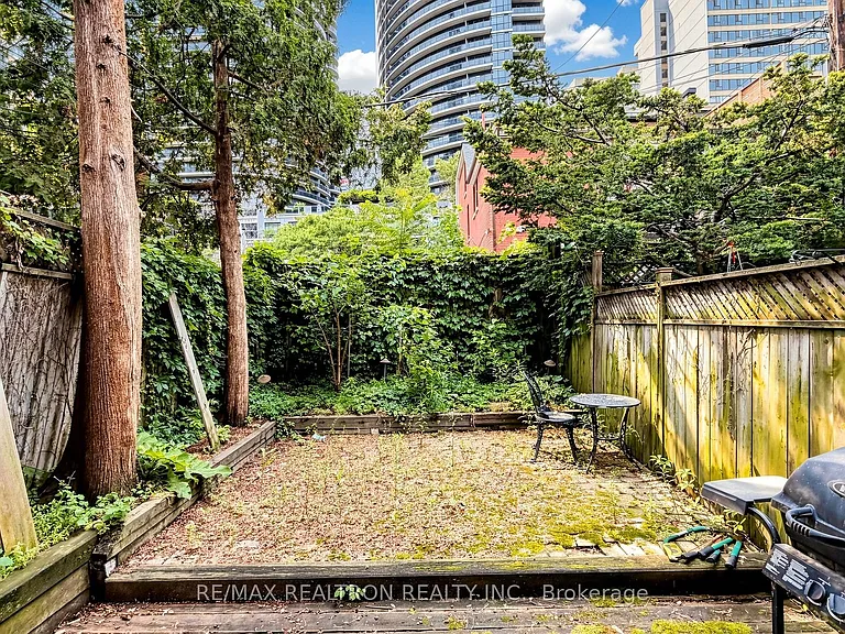 30 McGill St — Photo 30