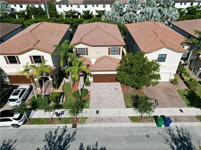 8858 NW 101st Pl — Photo 13