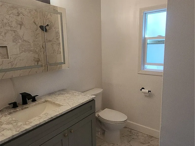 858 S Riverside Ave — Photo 20