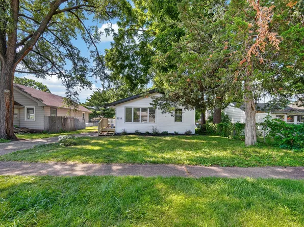 2511 Garfield Ave, Des Moines, IA 50317