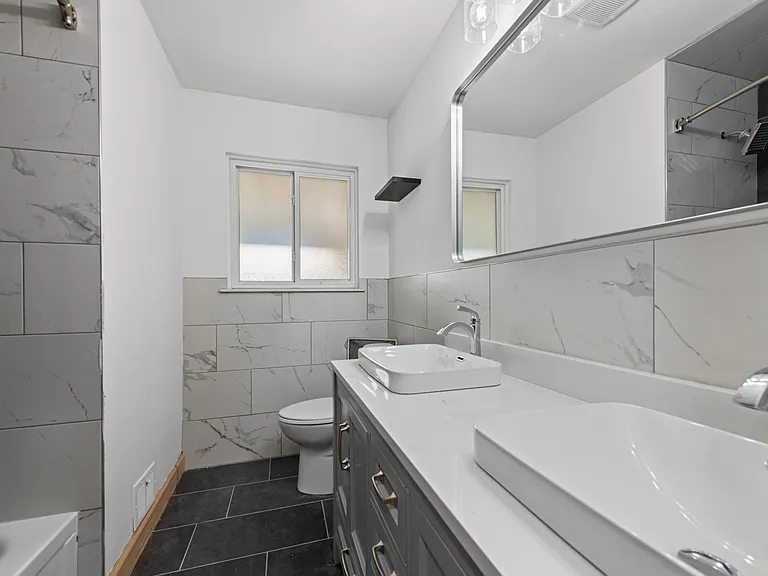 32447 Hawthorne Dr — Photo 7