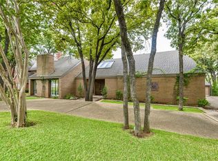 3913 Candlewick Ct, Bedford, TX 76021