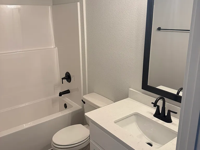 5369 Hidden Pines Cir — Photo 4