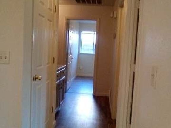 5th image of 145 Peninsula Dr