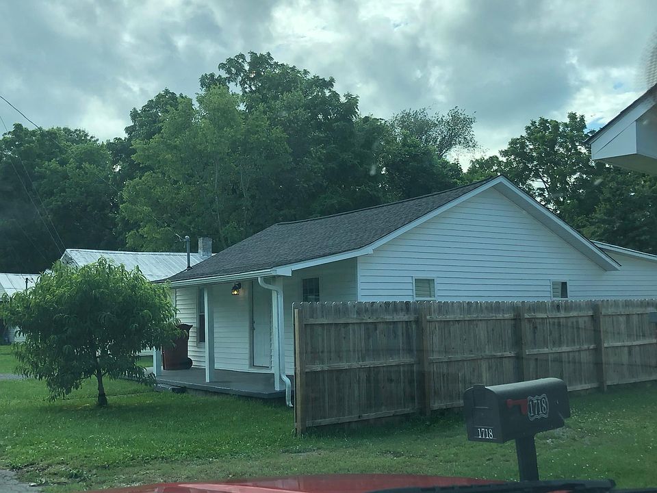 1st image of 1722 Mary St