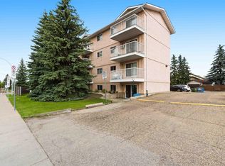 4924 19th Ave NW #304, Edmonton, AB T6L4B5