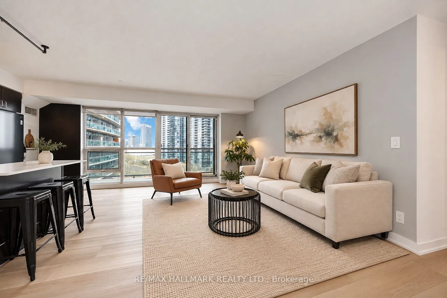1 bed, $2,400 — Photo 2