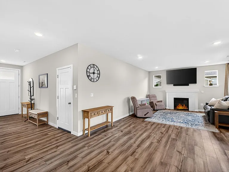 13415 183rd St E — Photo 19