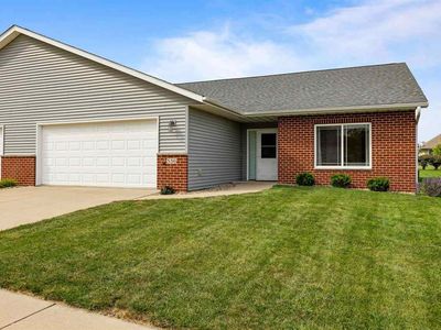 536 Bear Dr, Tiffin, IA, 52340