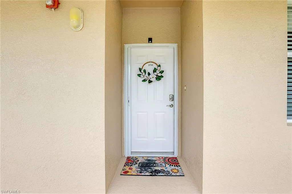 2 bed, 2.0 bath, 1197 sqft, $5,000 — Photo 3