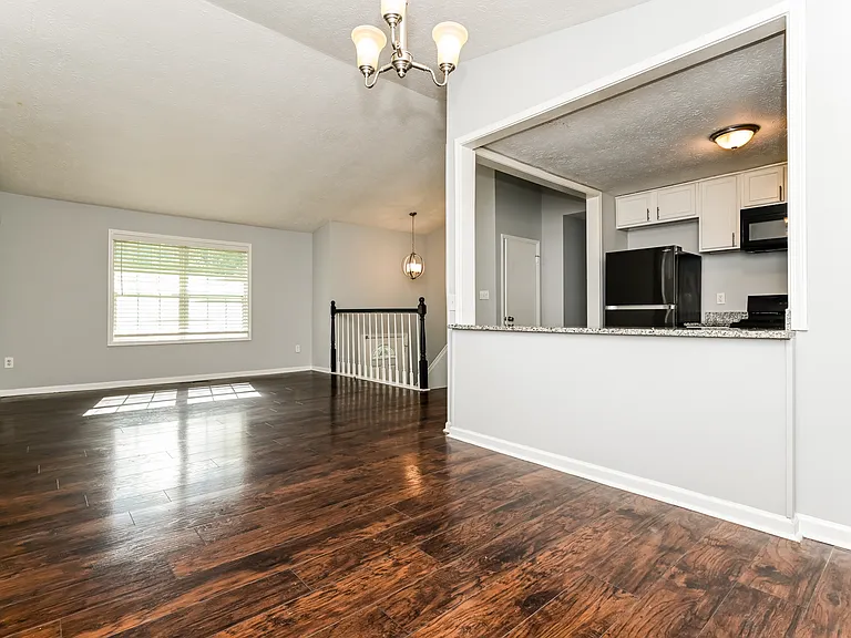 4061 Faron Ct — Photo 10