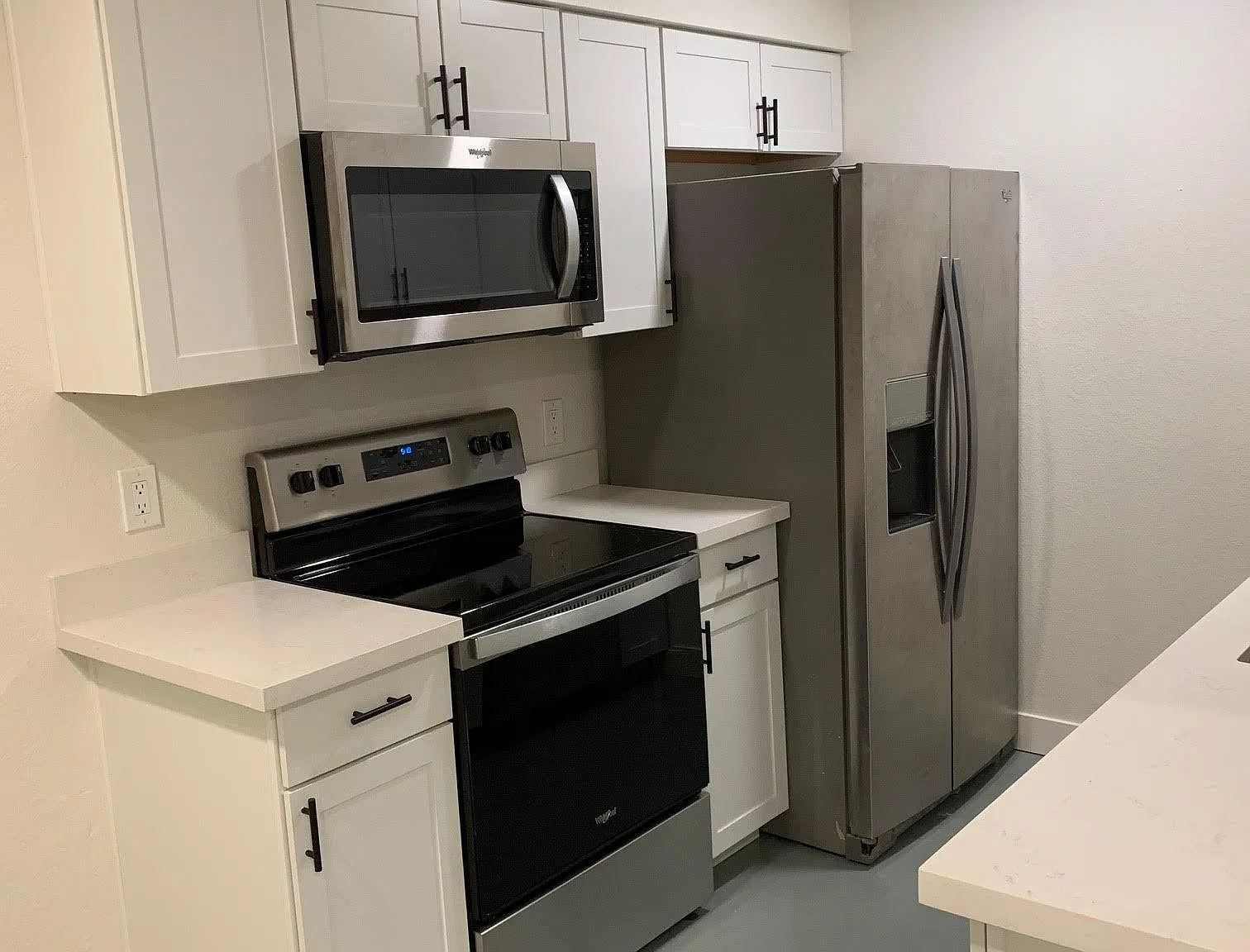 2 bed, 863 sqft, $1,550 — Photo 1