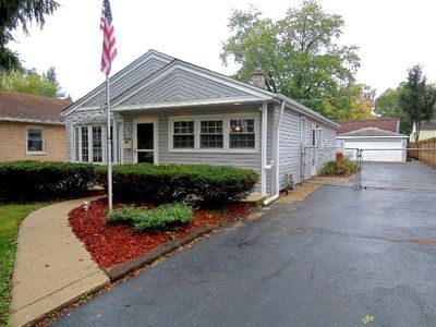 126 N Addison Rd, Villa Park, IL, 60181