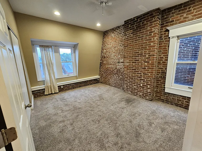 1012 Allen Ave #3 — Photo 19