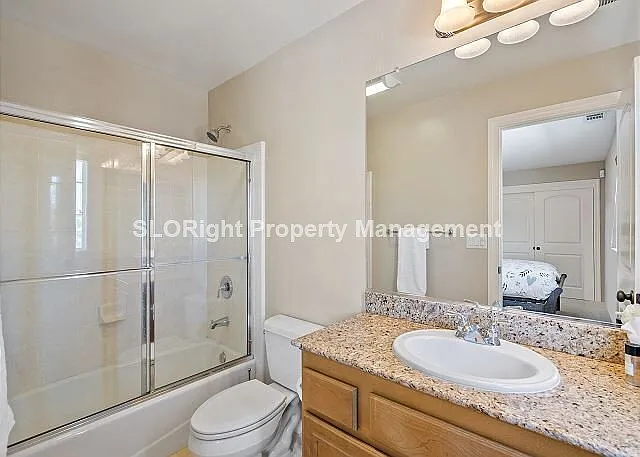 215 Via Magnolia — Photo 11