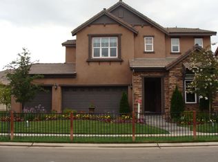 10651 N Dearing Ave, Fresno, CA