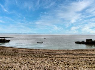 10 Brazos Rd, East Haven, CT 06512