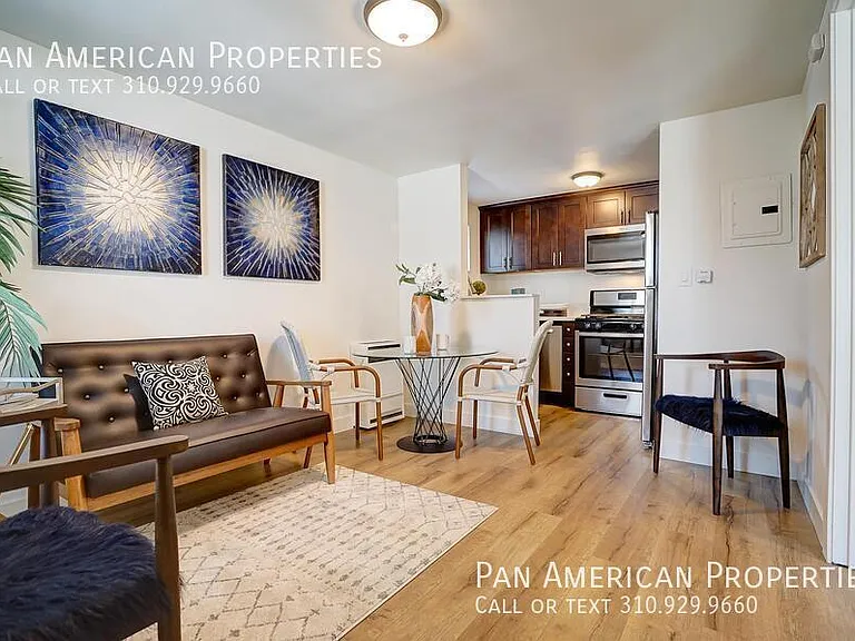 424 E Truslow Ave #15 — Photo 1