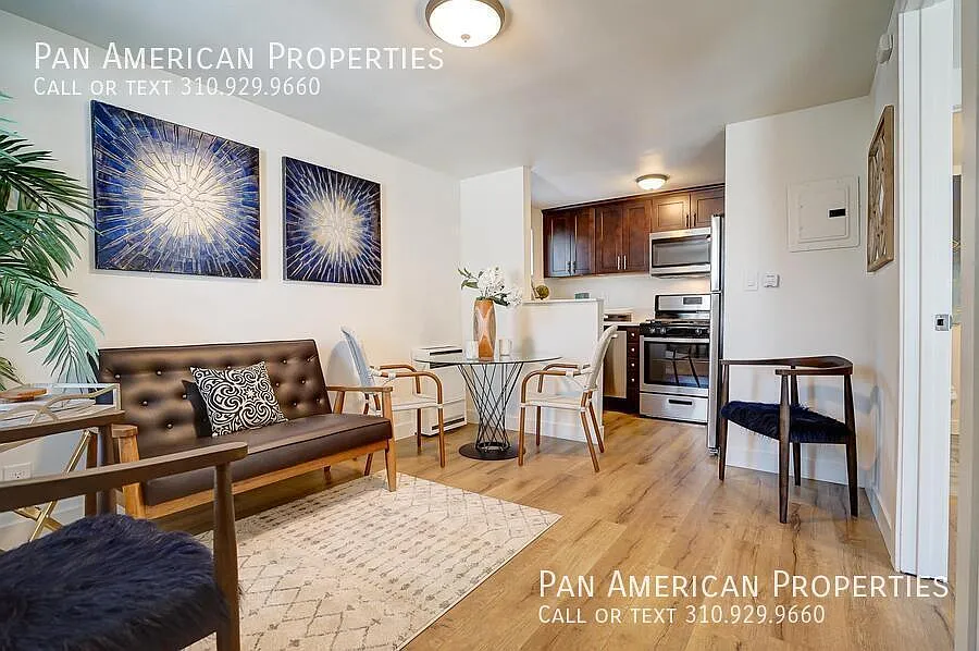 424 E Truslow Ave #15
