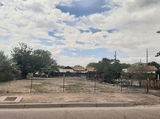 911 15th St NW, Albuquerque, NM 87104