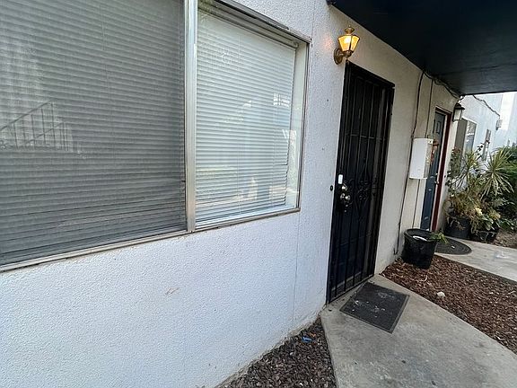 3rd image of 310 N Orange Ave Unit 1