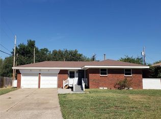 613 Eddie Dr, Midwest City, OK 73110