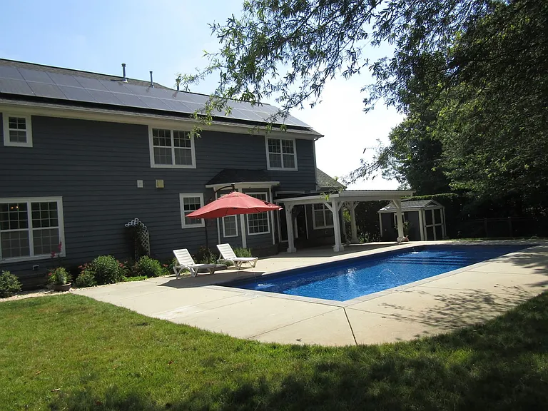 2084 Kittridge Dr — Photo 10