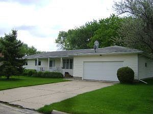1st image of 1721 Canary Dr