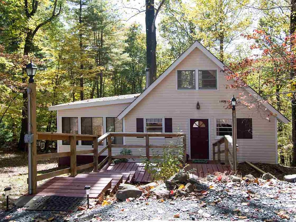 1st image of 857 Barrow Ln