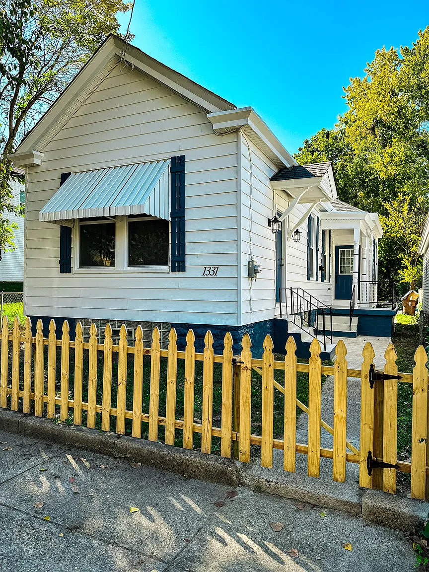 1331 Maryland Ave photo 1