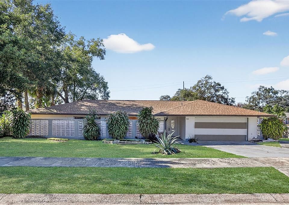1st image of 1006 BUENA VISTA COURT