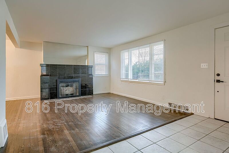 1411 S Maywood Ave, Independence, MO 64052 Zillow