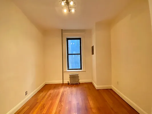 Rented by Simply Brooklyn Realty Inc | media 16