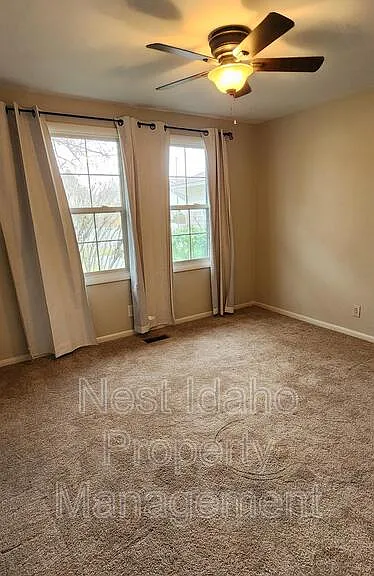 10127 W Springdale Ct — Photo 11