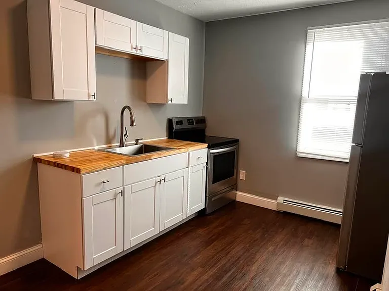 41 Park St #1 — Photo 1
