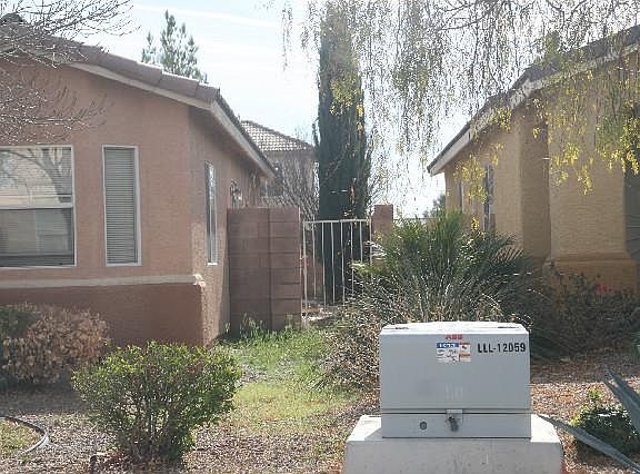 3rd image of 5213 Mambo Vista Ave