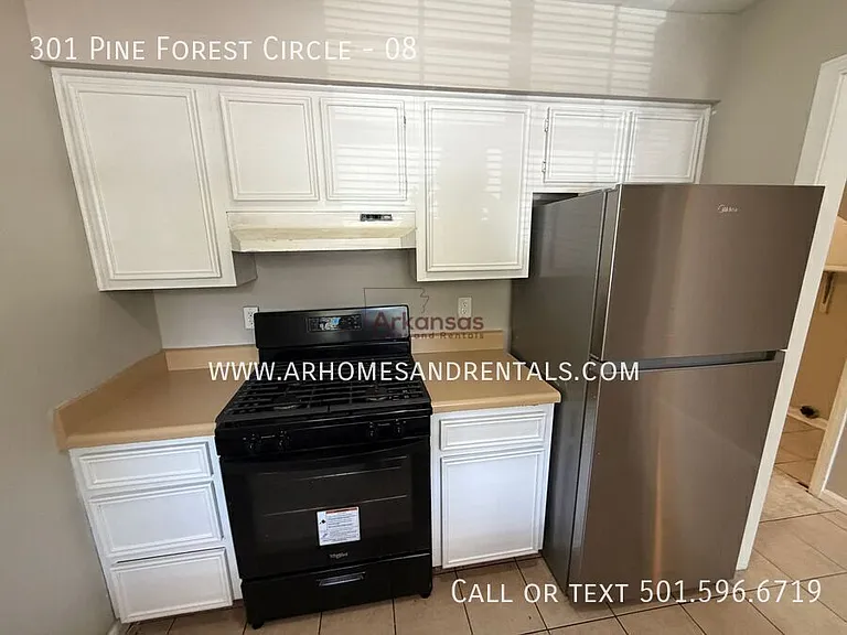 301 Pine Forest Cir #8 — Photo 5