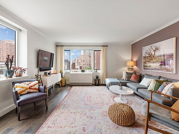 4th image of 100 W 89th St APT 7P