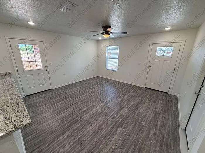 2 bed, 2.0 bath, $1,375 — Photo 4