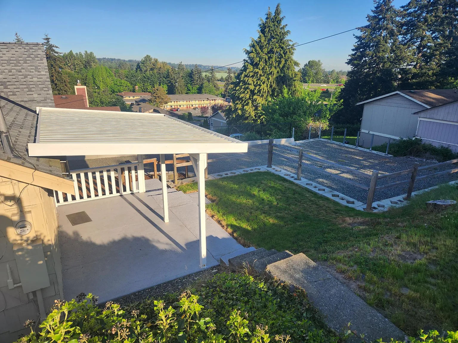 2 bed, 928 sqft, $2,000 — Photo 2