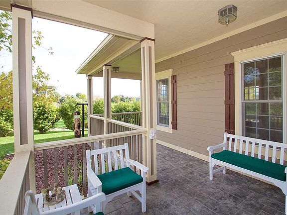 3rd image of 6706 Kingswood Ct