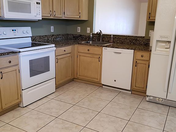 2nd image of 4055 Bonnie Dr