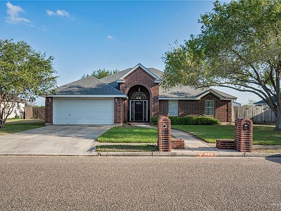 2nd image of 868 Quail Hollow Dr
