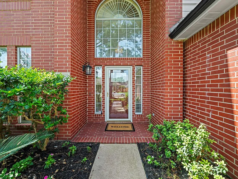 17107 Cradle Cove Ct — Photo 4
