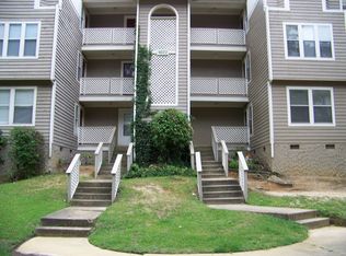 1022 Brookhollow Dr APT 2, Fayetteville, NC 28314