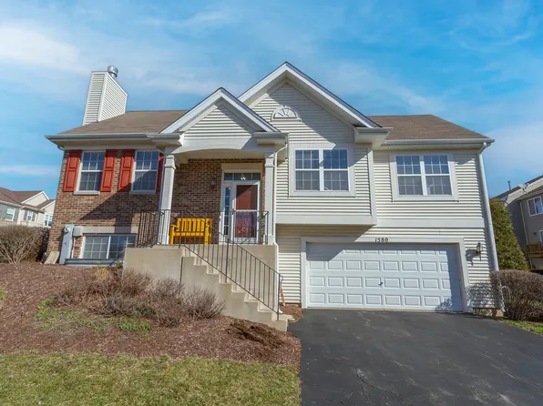 1580 Sandcastle Ln #1580, Hampshire, IL 60140